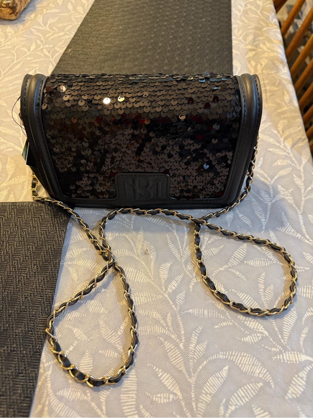 Badgley Mischka Black Sequin Chaincross Bag